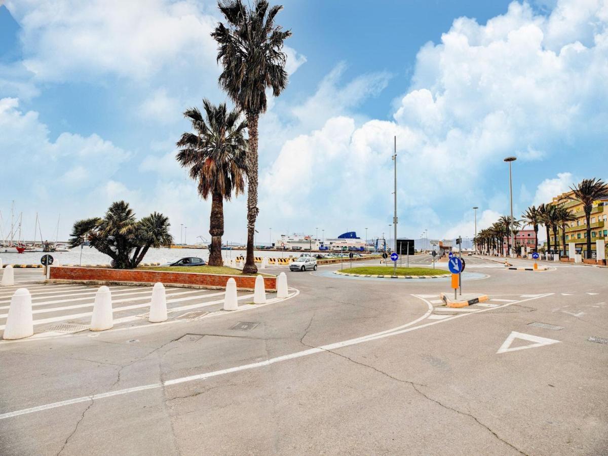 Seafront In Sardegna Near Molo Fishing River Appartamento *