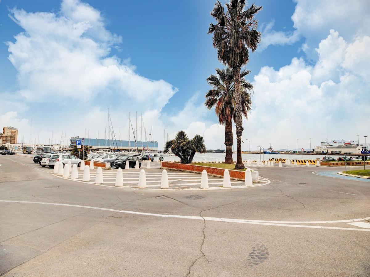 Seafront In Sardegna Near Molo Fishing River Appartamento